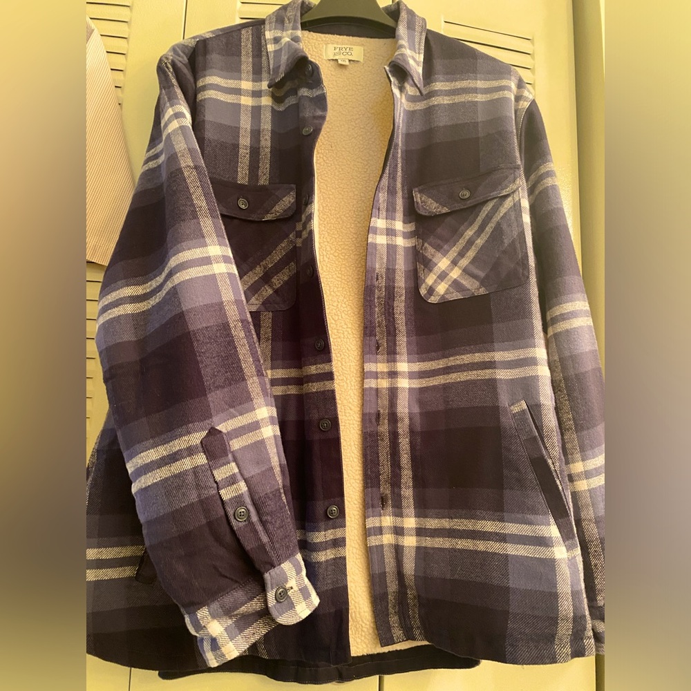Winter XXL FRYE & Co shirt-jacket for cold weather